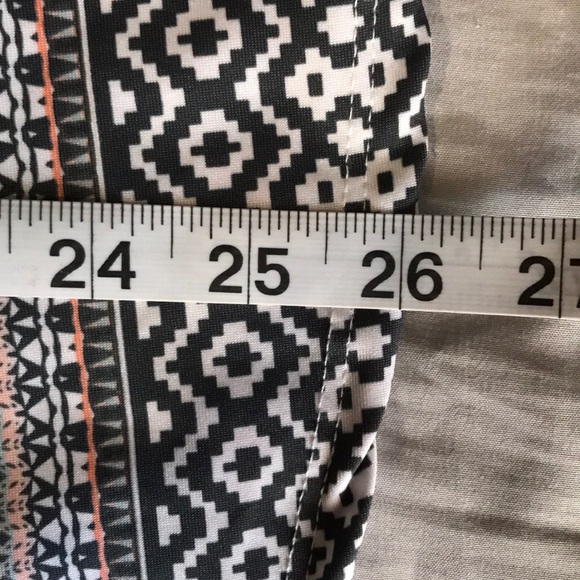 A. Byer Sleeveless Top - Picture 10 of 10